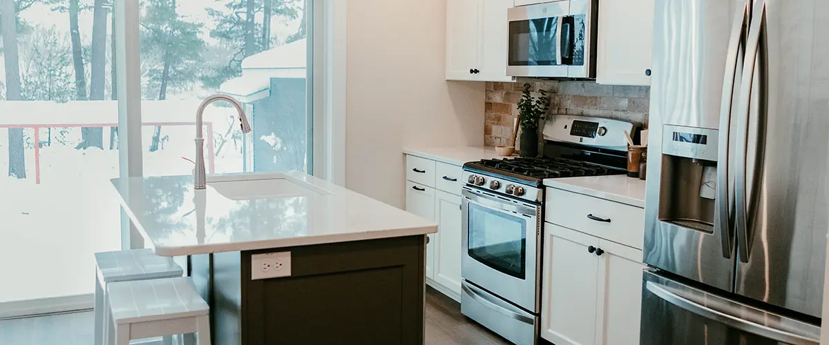 Kitchen appliances with white countertops