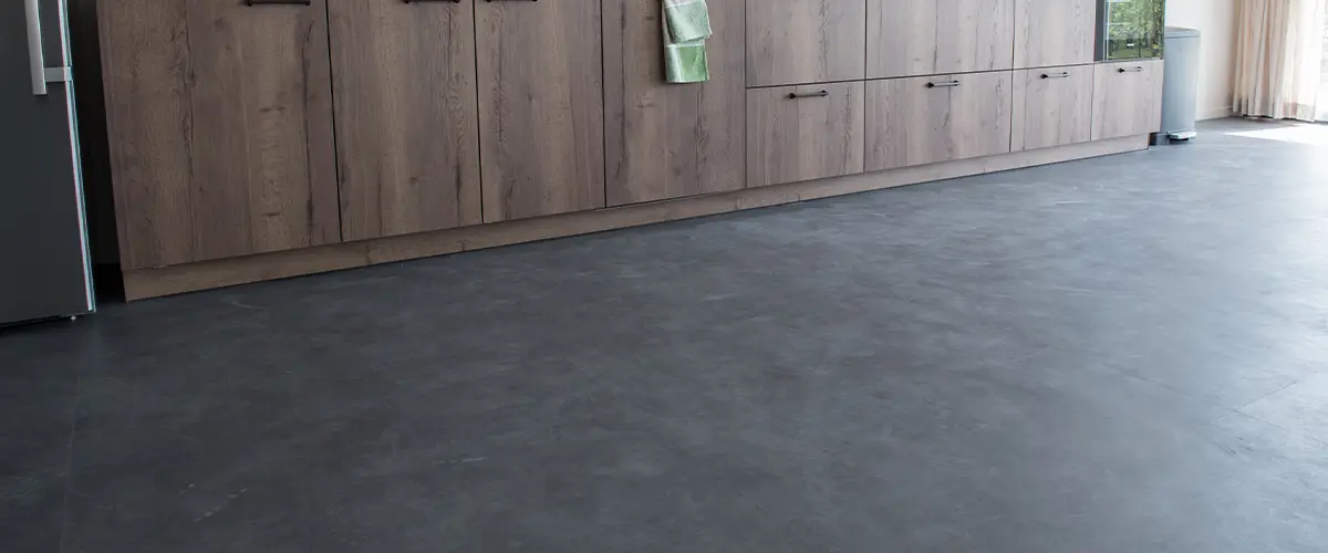 vinyl flooring in kitchen floor