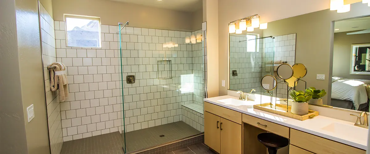 Modern Bathroom With Glass Walk In Shower